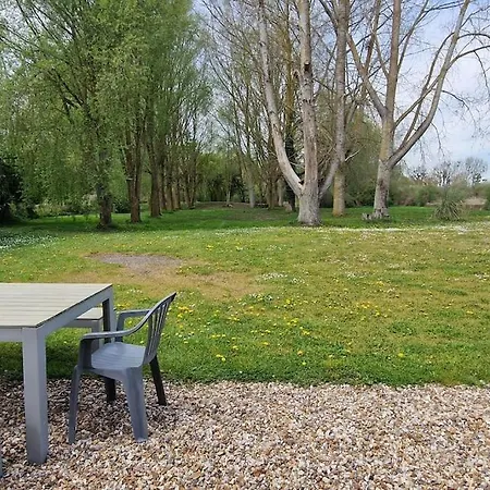 La Maison Au Bord De L'eau * Liancourt-Saint-Pierre