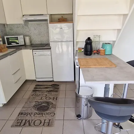 La Maison Au Bord De L'eau *